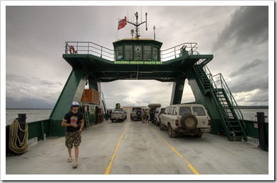 The Manta Ray barge to Fraser Island