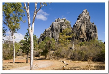 Jagged rock formations around Balancing Rock