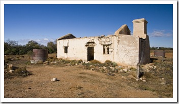 Ruins of Cadelga Homestead on Cordillo Downs Station