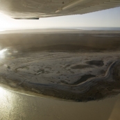 One of Lake Eyre\'s two large islands